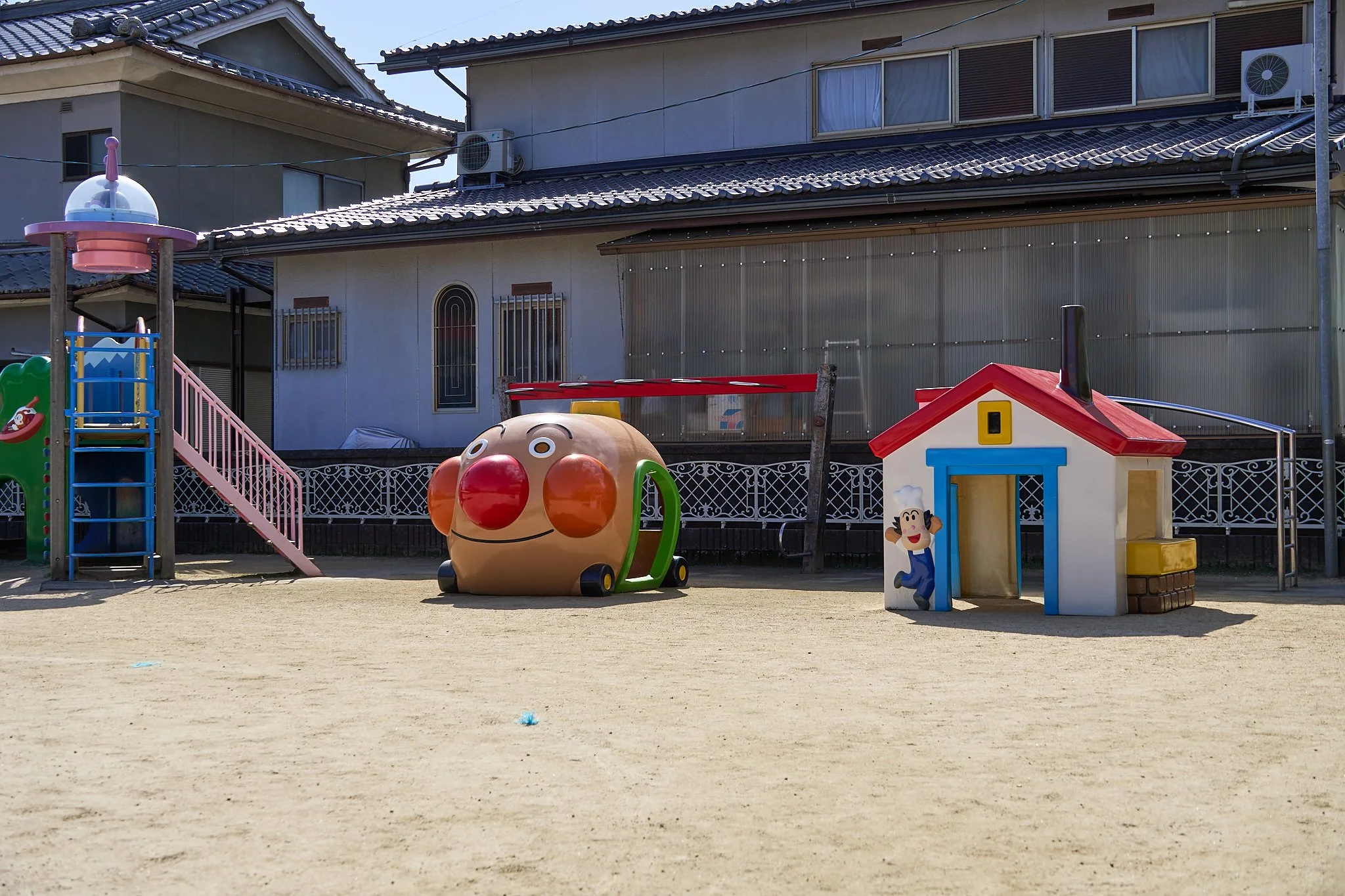 園庭の遊具
